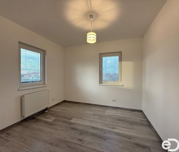 Pronájem bytu 3+kk 60 m² - Fotografie 2
