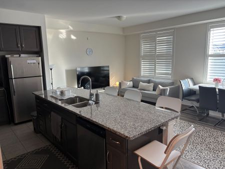 For Lease - 3070 George Savage Avenue, Oakville, Ontario - Photo 3