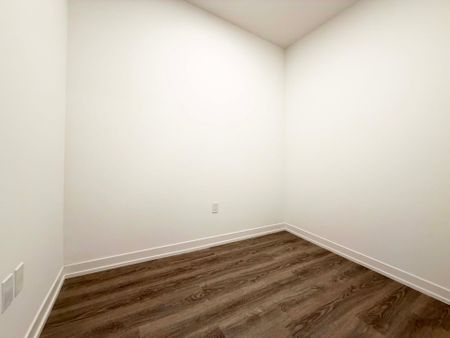 For Lease - 8 Interchange Way Unit# 815, Vaughan, Ontario - Photo 5