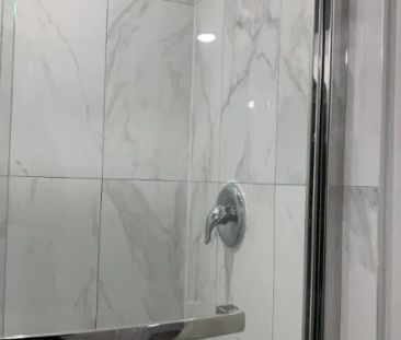 317 Mohawk Road E #Lower - Photo 6