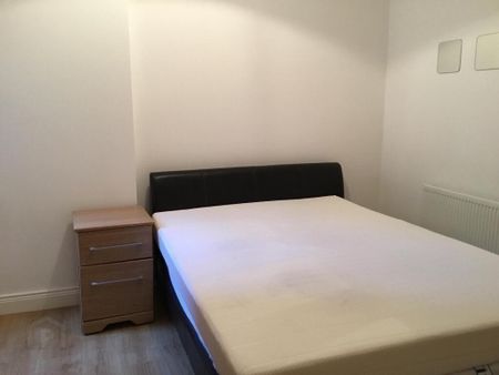 80 Eglantine Avenue, Belfast, BT9 6EU - Photo 3