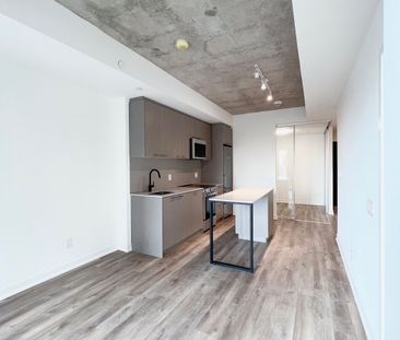 For Lease - 1808 St Clair Avenue Unit# 413, Toronto, Ontario - Photo 3
