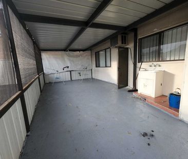 3 BEDROOM FAMILY HOME WITH LOW MAINTENANCE YARD - Photo 6