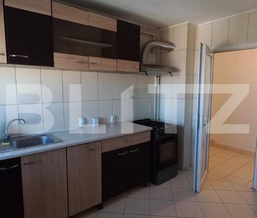 Apartament de 3 camere, decomandat, centrala termica, zona Institut - Photo 4
