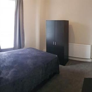 Room 2, 1 Carr View Avenue, Balby - Photo 1