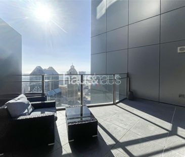 Duplex | Large Terrace | Amazing Amenities - Photo 3