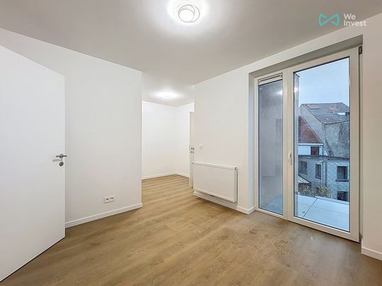 Appartement met één slaapkamer in Schaerbeek - Photo 1