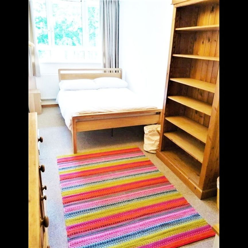 Room in a Shared Flat, Hurley House, SE11 - Photo 1