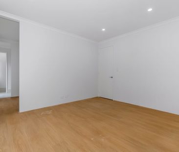 High-End Luxury Living | 5 Bedrooms - Photo 6