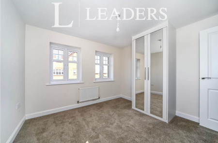 4 bedroom townhouse to rent - Photo 4
