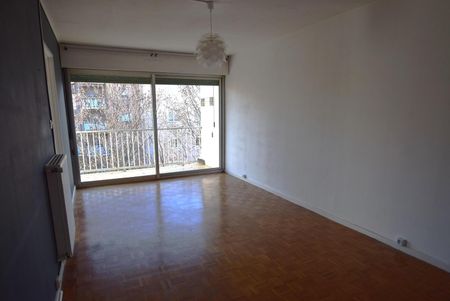 Location Appartement 3 pièces 65m² AUBENAS 07200 - Photo 3