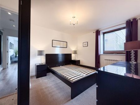 Montpellier, Cheltenham GL50 1AF - Photo 3