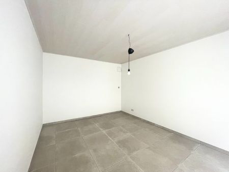 Appartement te huur - Foto 3