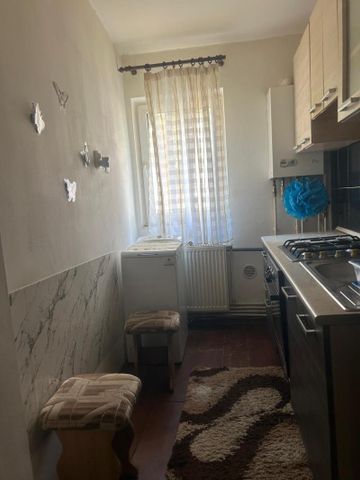 GARSONIERA IN BLOC DE APARTAMENTE - Photo 5