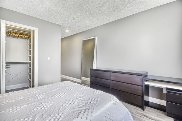 For Lease - 955 O'connor Drive Unit# Ph7, Toronto, Ontario - Photo 1