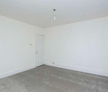 Cowper Close, Bromley, BR2 - Photo 2