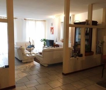 Location Appartement 3 pièces 127m² MONT DE MARSAN 40000 - Photo 3