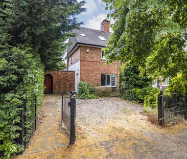 4 bedroom end of terrace house to rent - Photo 5