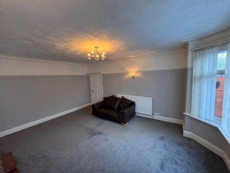 Hollybank Court, Widnes, WA8 7DP - Photo 2