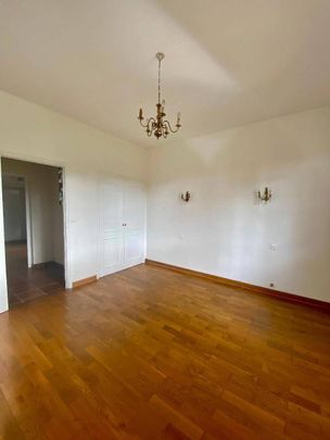 Location maison 6 pièces 165.85 m² à Aouste-sur-Sye (26400) - Photo 1