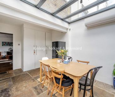 3 bedroom semi-detached house to rent - Photo 5