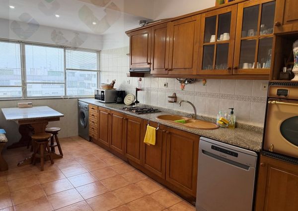 Apartamento T2 em Lisboa