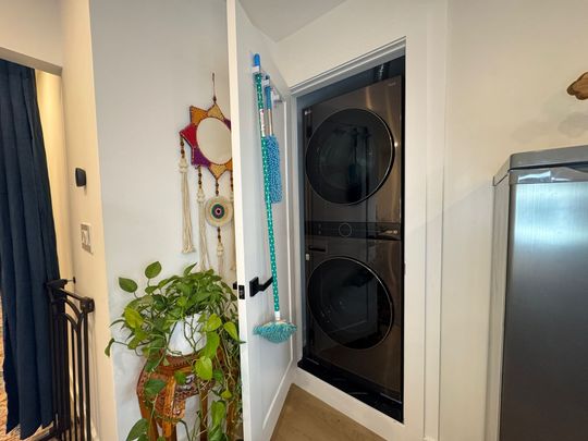 For Lease - 650 Mountview Place, Newmarket, Ontario - Photo 1