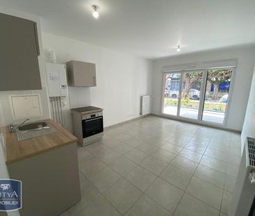 Location Appartement 3 pièces 54m² CLICHY SOUS BOIS 93390 - Photo 5