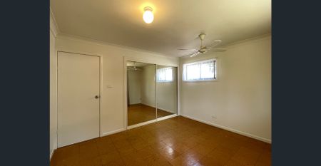 EASY CARE HOME IN A CONVENIENT LOCATION - Photo 2