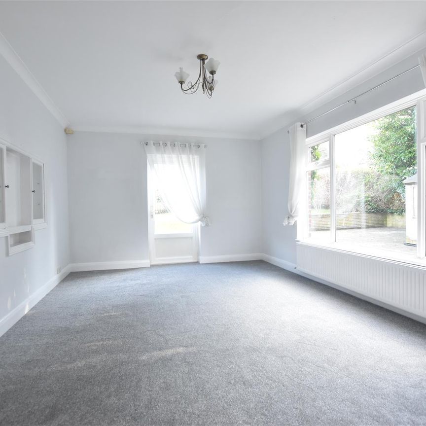 Ralliwood Road, Ashtead - Photo 1