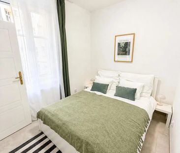 Na prenájom luxusný 5 izbový byt v Starom meste, oproti Eurovea - Photo 6