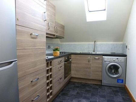 1 bedroom flat to rent - Photo 4