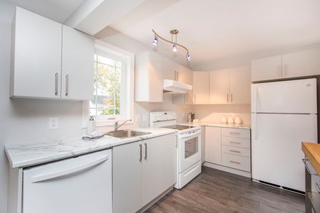 For Lease - 183 Kipp Street Unit# A, Vanier and Kingsview Park, Ontario - Photo 3