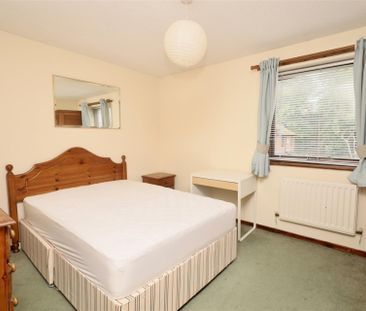 2 bedroom Student End of terrace house to rent in Windmill Court, N... - Photo 3