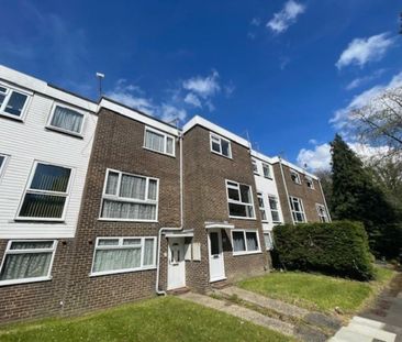 2 bedroom maisonette to rent - Photo 1