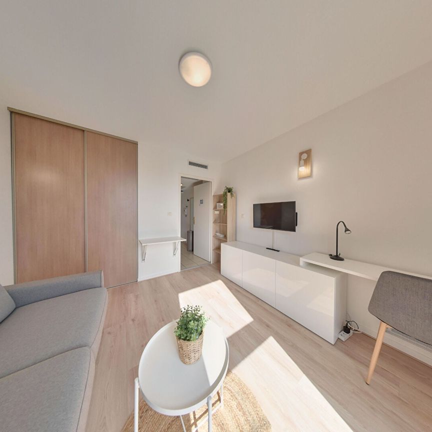 Location Appartement 1 pièce 19m² - Photo 1
