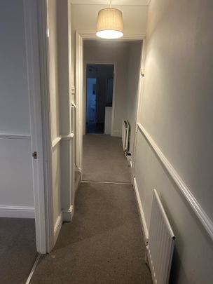 3 Bed Terraced House, Sherwood Street, RG30 - Photo 1