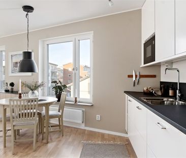 Sollentuna - 2rok - tillsv - 17.135kr/mån - Photo 6