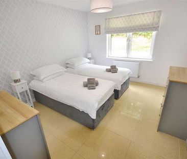 Parsonage Court, Begelly, Kilgetty - Photo 5