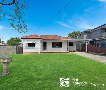 Spacious 4-Bedroom Family Home in Prime Location - Photo 5