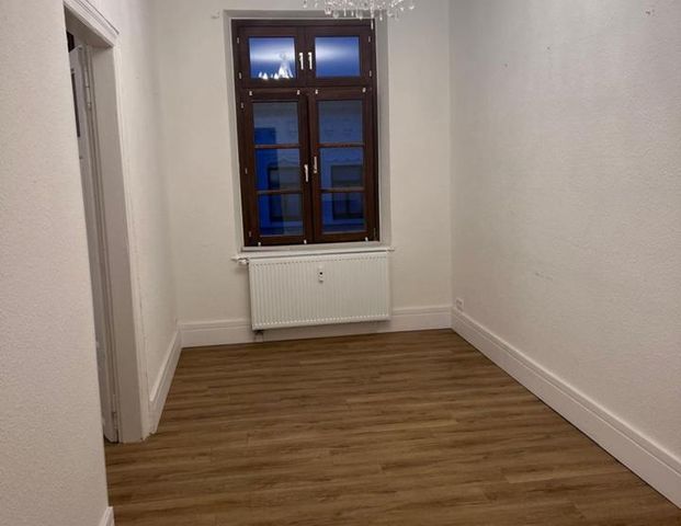 Große 3- Zimmer Altbauwohnung 115 qm in Viersen- Duelken - Photo 1