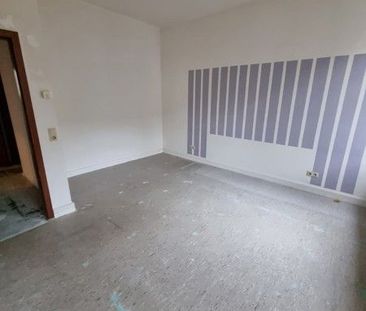 Tolle 3-Zimmer-Wohnung mit Balkon im denkmalgeschützten Objekt - Foto 3