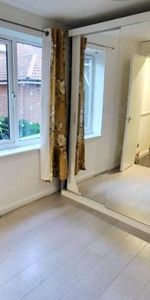 Mandeville Court - Photo 3