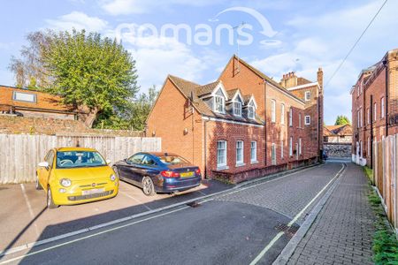 Prince of Wales House, Hyde Close, Winchester, SO23 - Photo 3