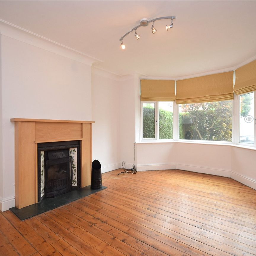 19, Nunroyd Road, Moortown, Leeds, LS17 6PH - Photo 1