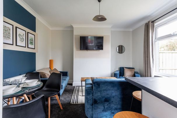 Norton Avenue - Photo 1