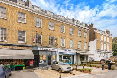 2 bedroom flat in St ~John's Wood - Photo 3