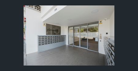 City at your Doorstep- Fully Furnished & Equipped with Gym - Photo 4