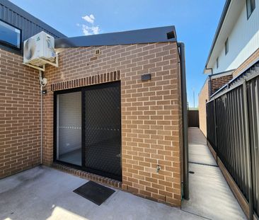 Granny Flat for Rent - Photo 1