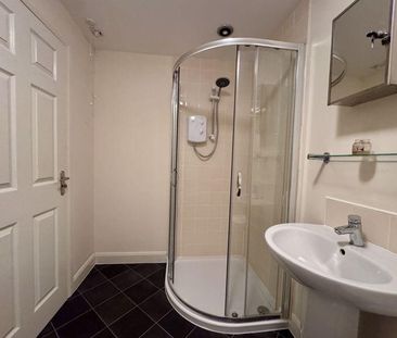 3 bedroom terraced house to rent - Photo 6